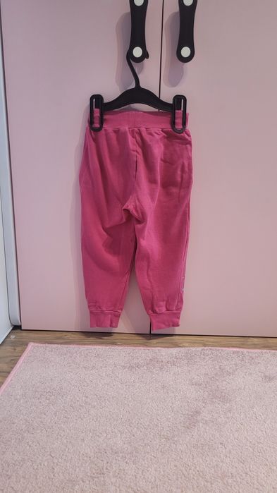 Spodnie rozmiar 98/104 Peppa Pig Świnka Peppa dla dziewczynki dres