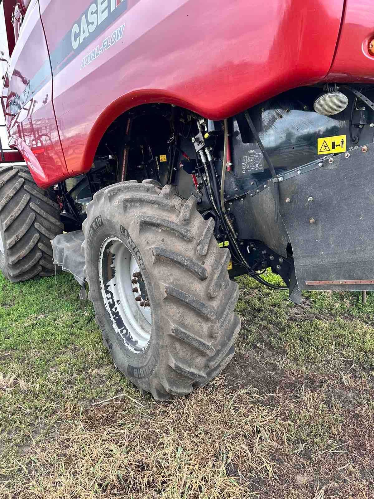 Комбайн CASE 5130