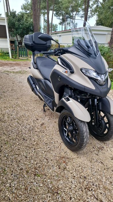 Vendo yamaha tricity 300 com garantia de fabrica até Janeiro 2027