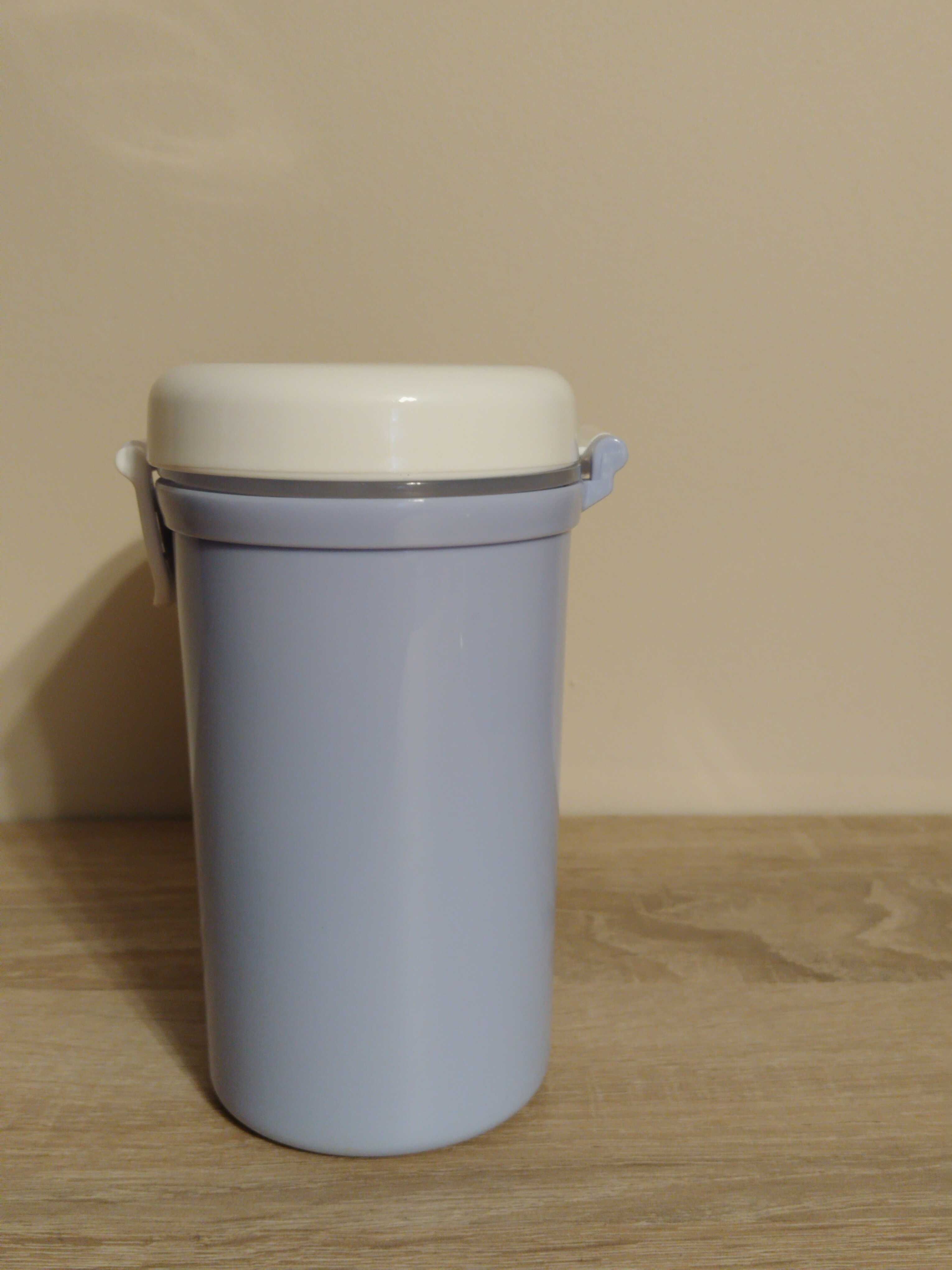 Pojemnik pudełko przenośne duże na mleko modyfikowane, przekąski 800ml