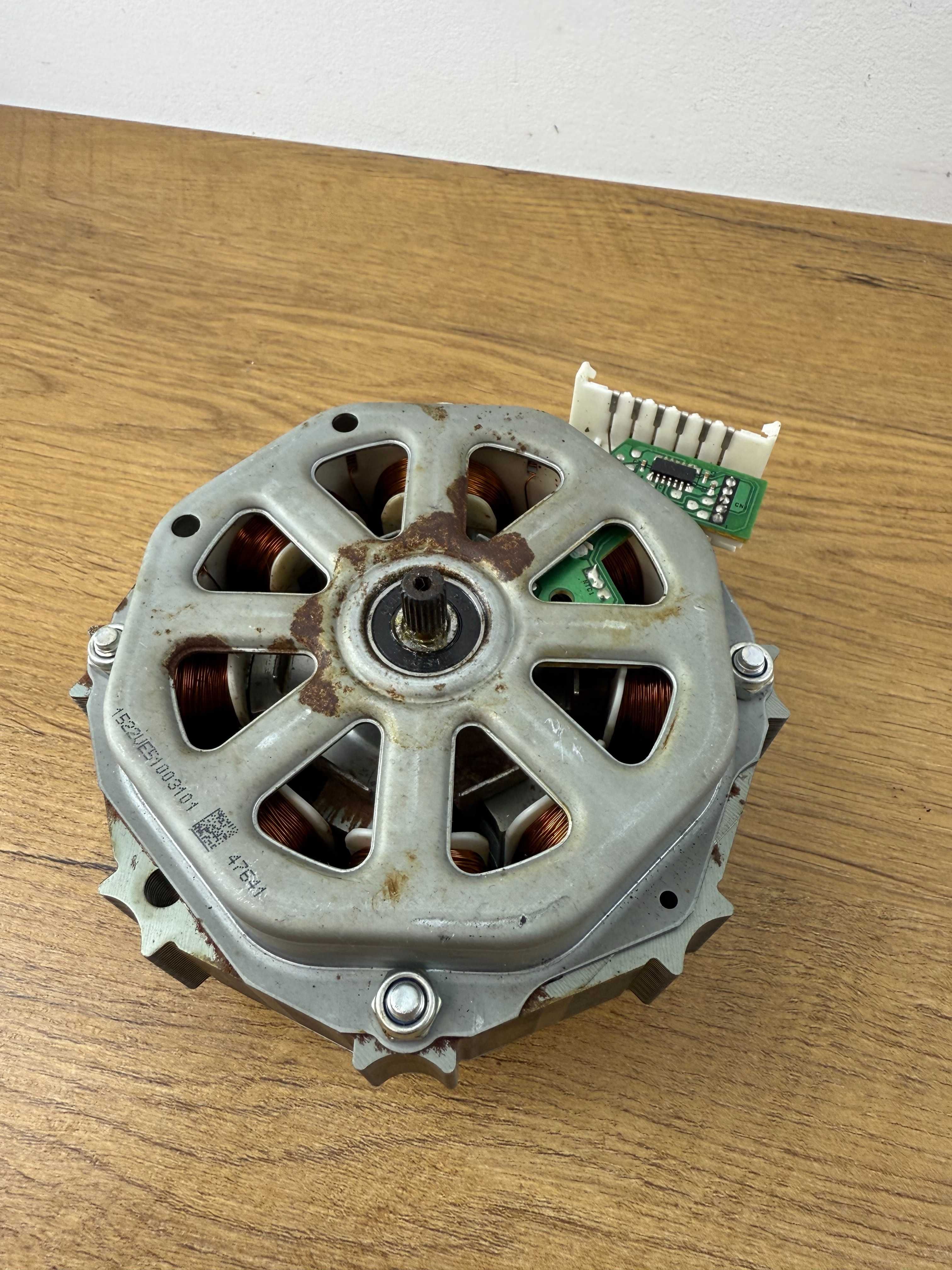 Silnik Thermomix Tm31 Tm5 TM6 SILNIK Termomix. Łożysko do wymiany