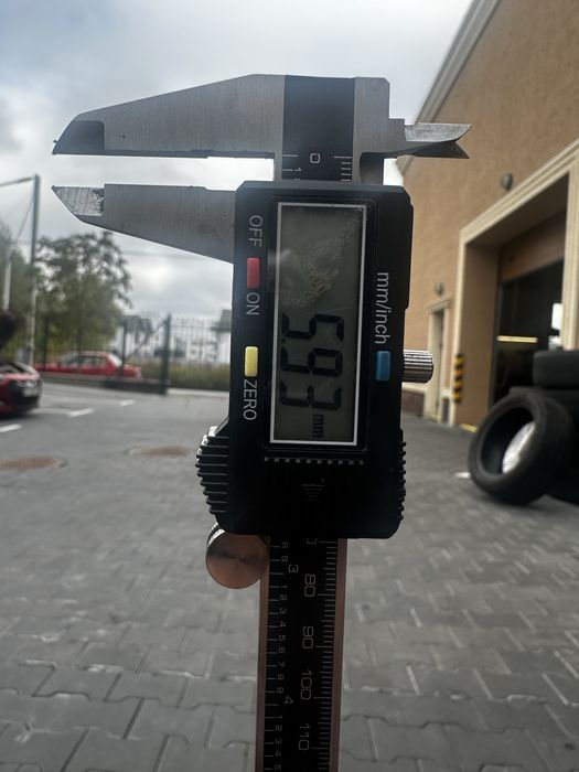 Шини зимові Michelin Pilot Alpin 5 275/40/R21 та 305/35/R21