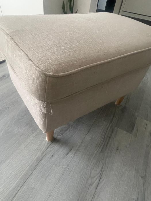 Poltrona+Repousa pé Strandmon Ikea - bege