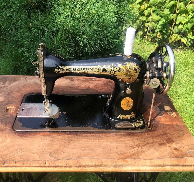 Zabytkowa maszyna do szycia Singer szuka nowego właściciela!