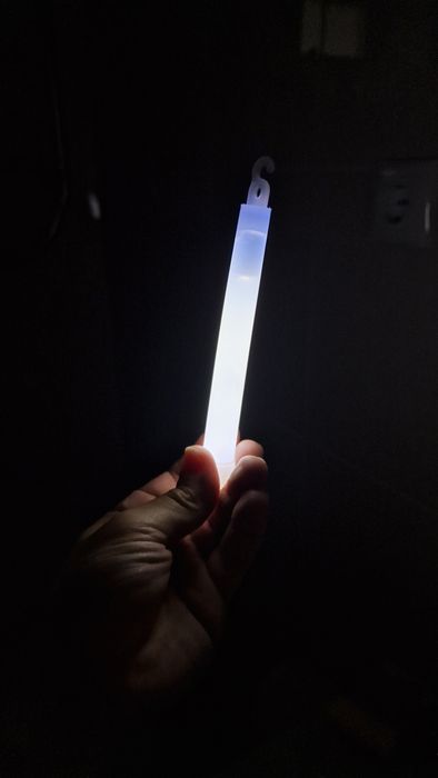Glow sticks 10e- 8