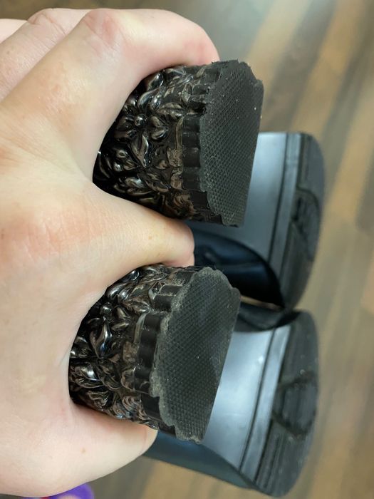 Чоботи чорні  Sharman