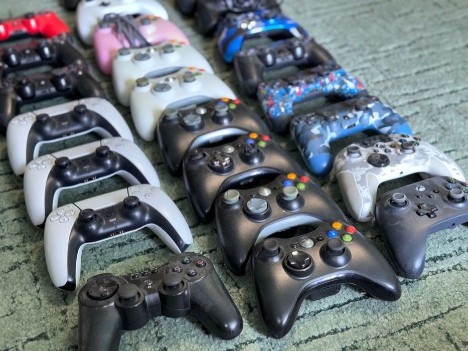 Геймпад DualShock 4
