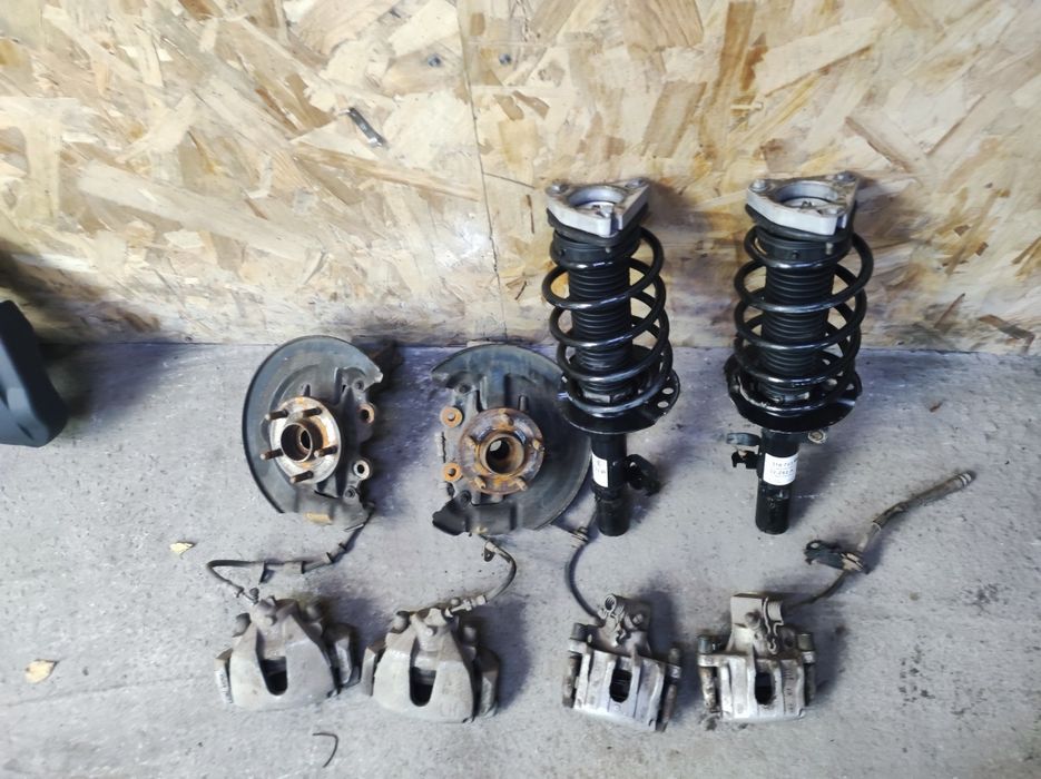 Цапфа ступиця повортний кулак ford focus 3 разборка форд фокус