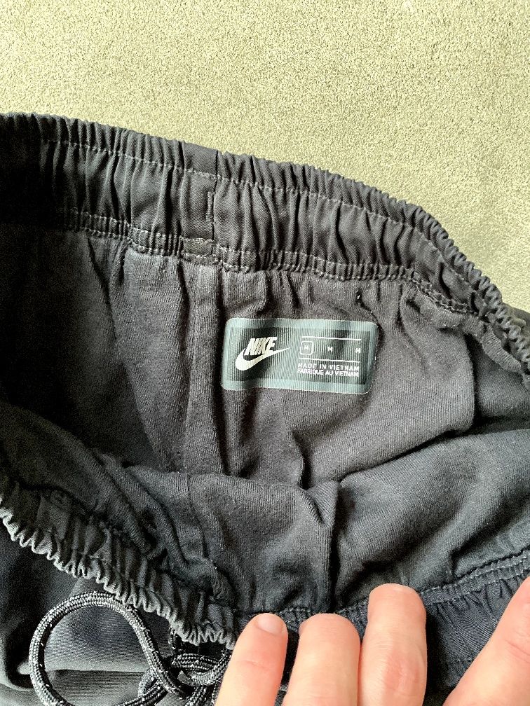 Nike Tech Fleece Nylon