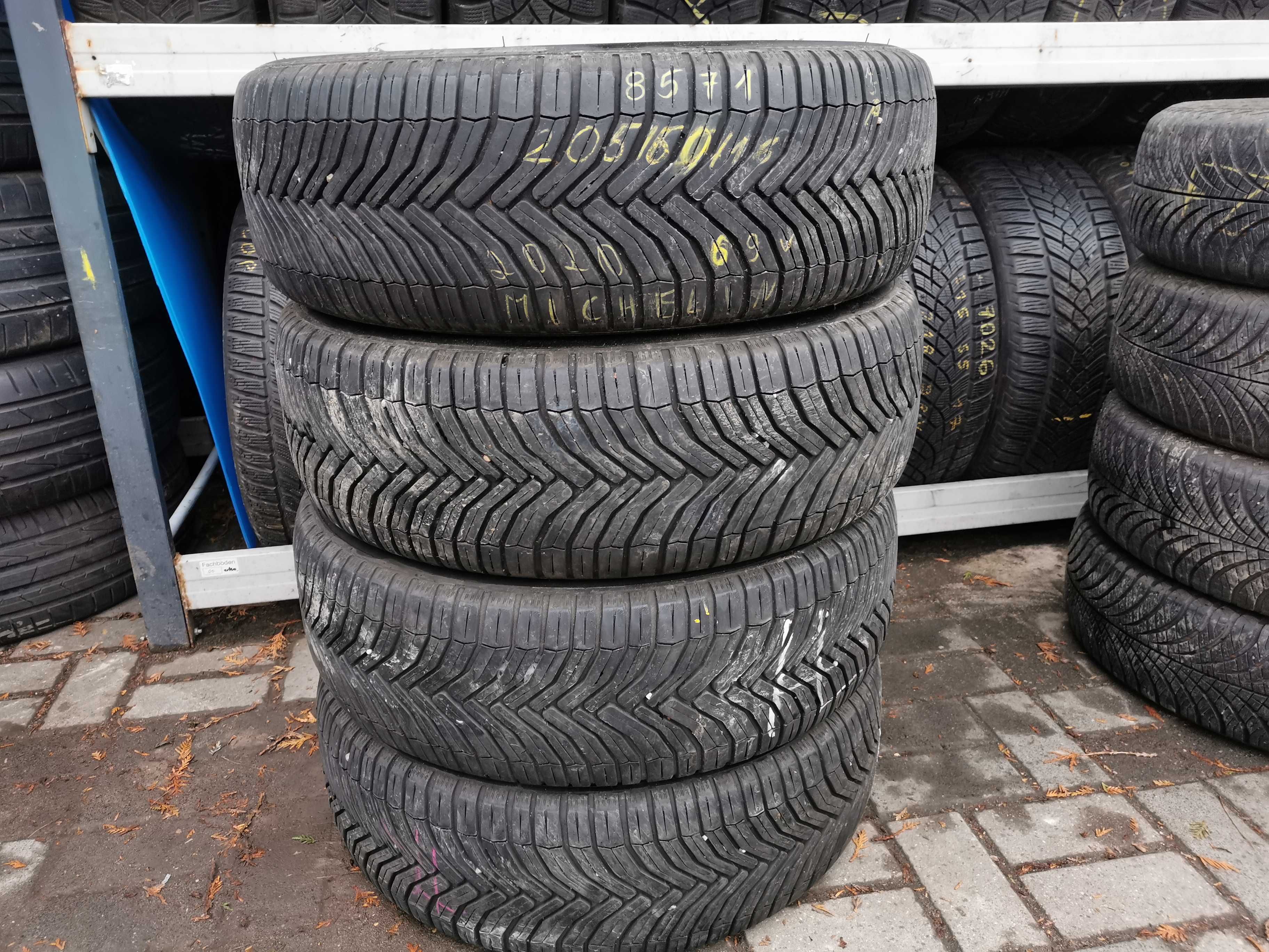 Całoroczne Michelin Crossclimate 205/60r16 96V N8571