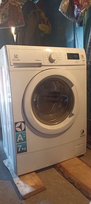 Пральна машина Electrolux EWS1276CI