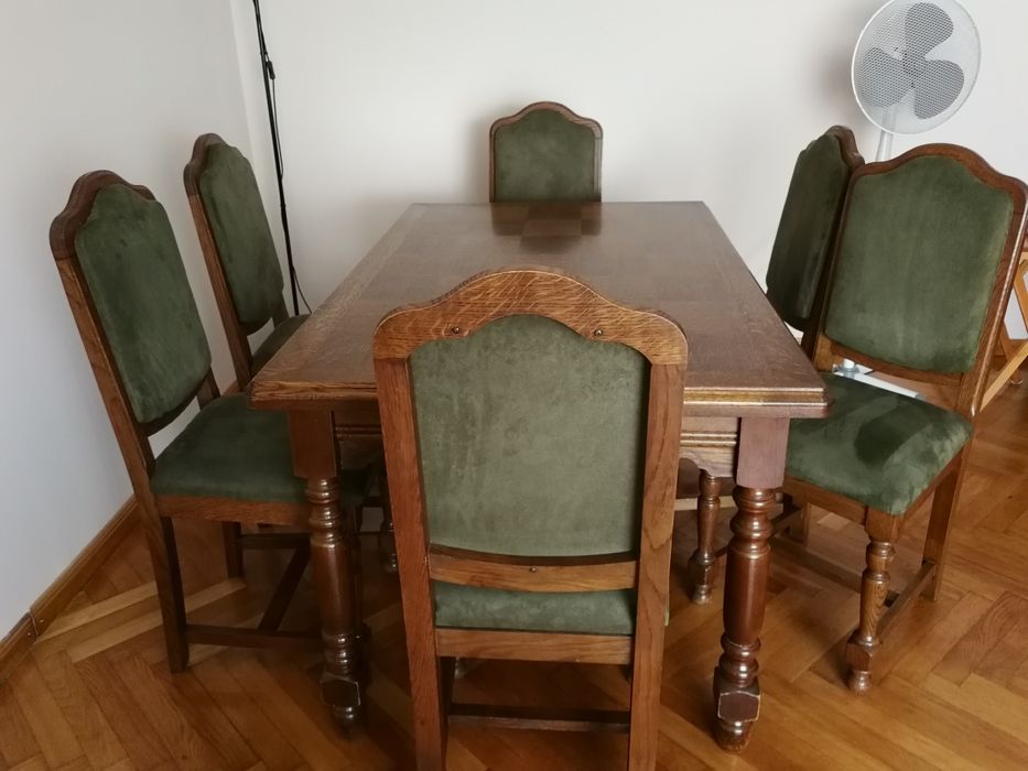 Stół z krzesłami typ holenderski
