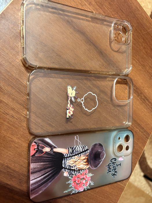 Чохли на айфон 13