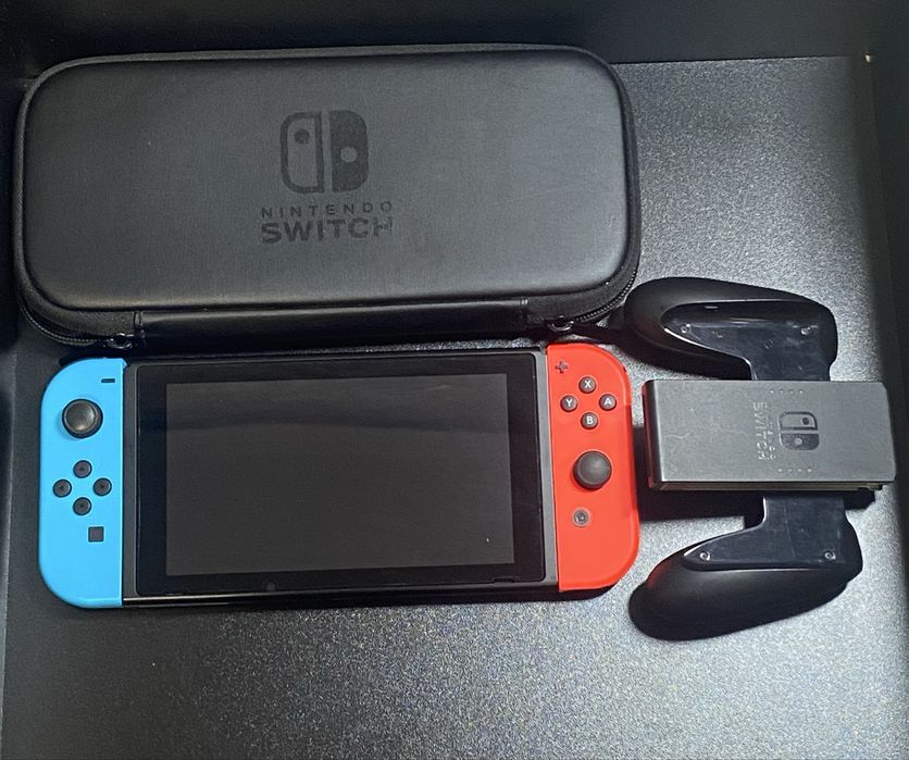 Nintendo Switch срочная продажа‼️ ТОРГ ЕСТЬ!!!