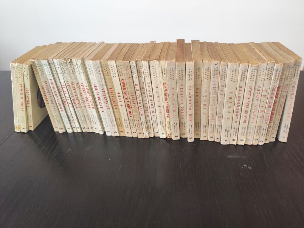 Lote de 41 Livros Antigos - Livros do Brasil - Coleção Miniatura