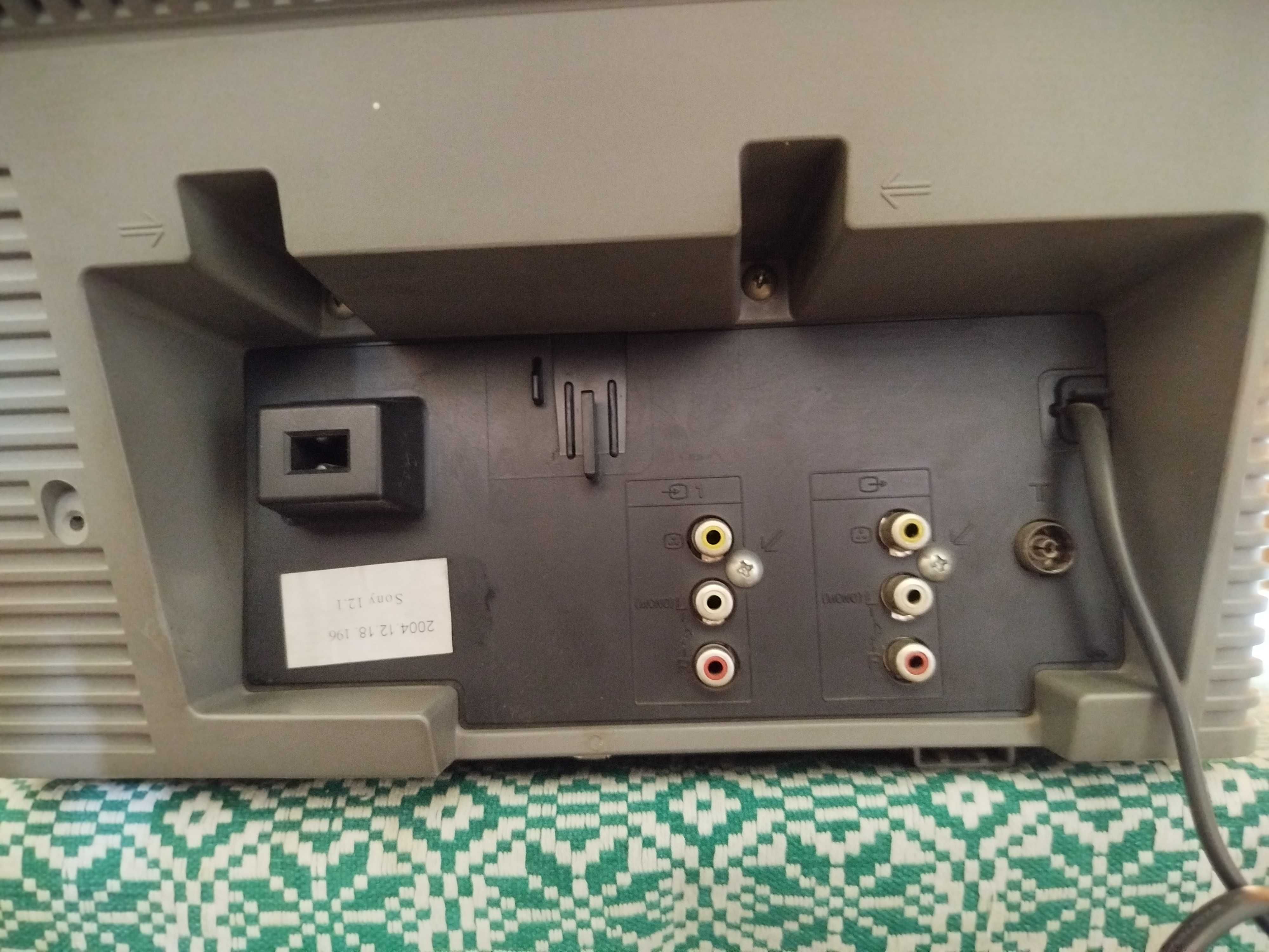 Телевізор Sony BM 212 + приставка Т2 Q-148 + кабель.