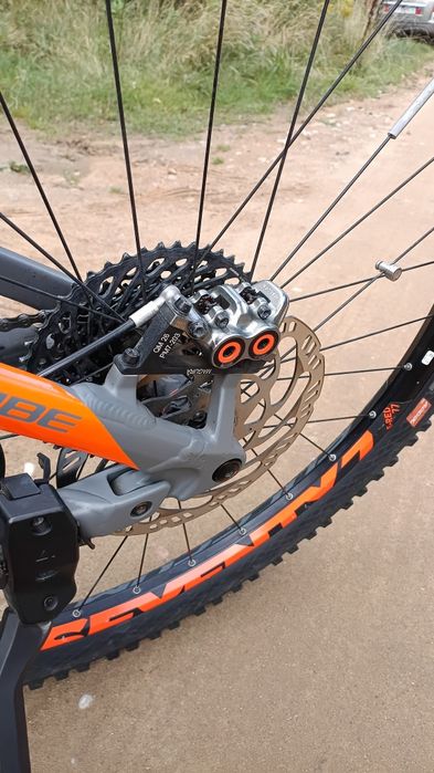 Karbon cube stereo hybrid 140 hpc  tm 625 29' FOX 36,FOX DPX2,MAG MT 7