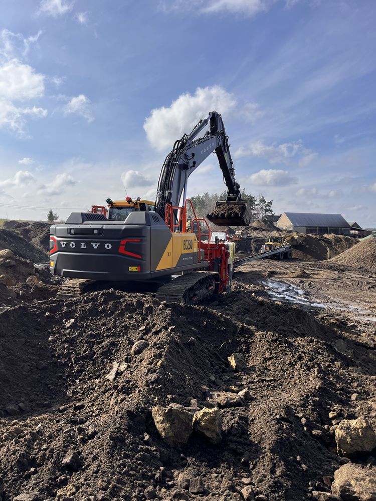 Kruszarka Usługi Kruszarką Wynajem Kruszarki Sandvik Wyburzenia