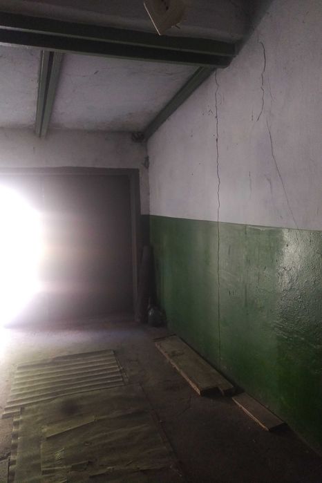 Сдам гараж пр. Поля 12, капитальний