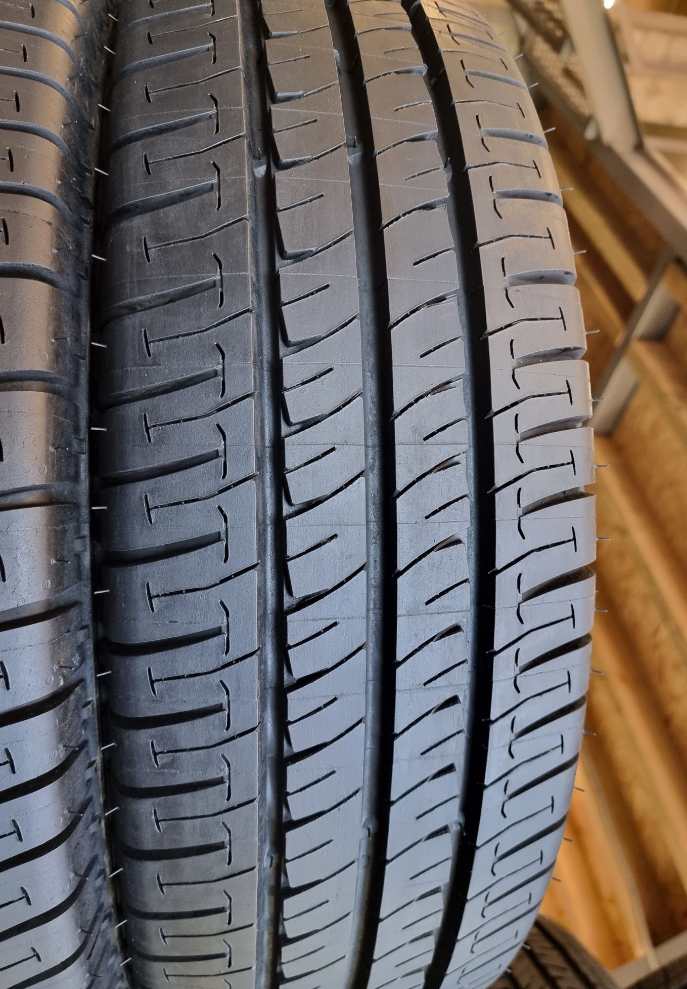 Шини літні 225х75хR16c Mchelin Agilis 121/120 R 4 ШТ Нові Шини