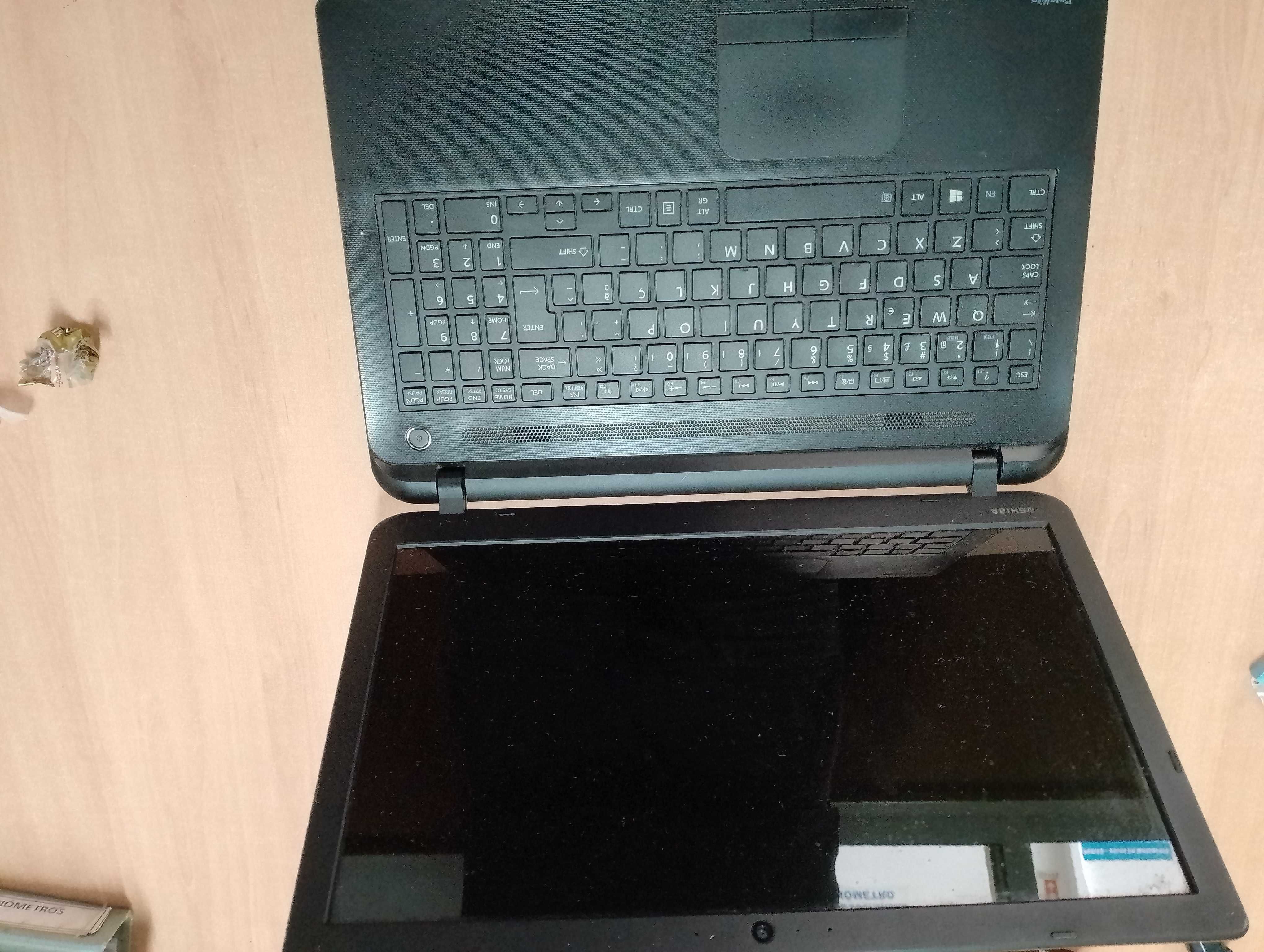 Portátil Toshiba satellite c50-B-17T para peças