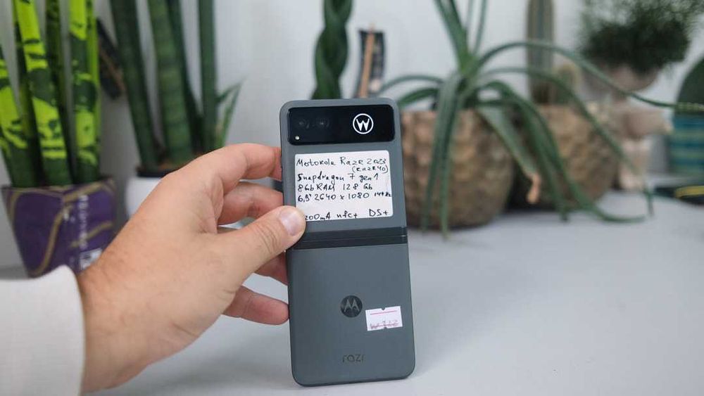 Motorola Razr 2023 (Razr40) Snapdragon 7gen1 8gb