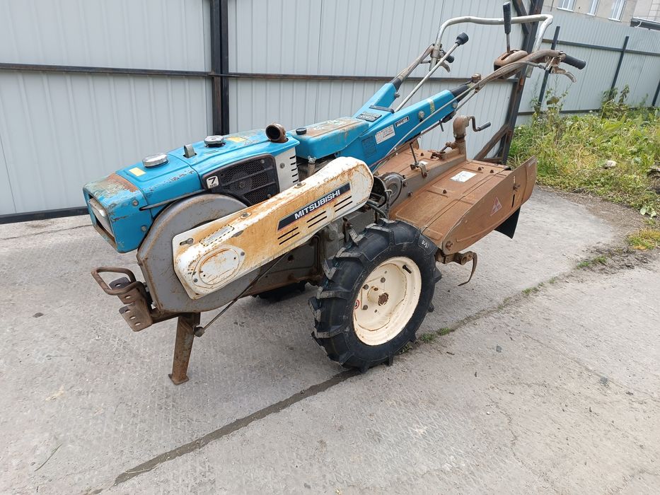 Японський мотоблок.Міцубісі.