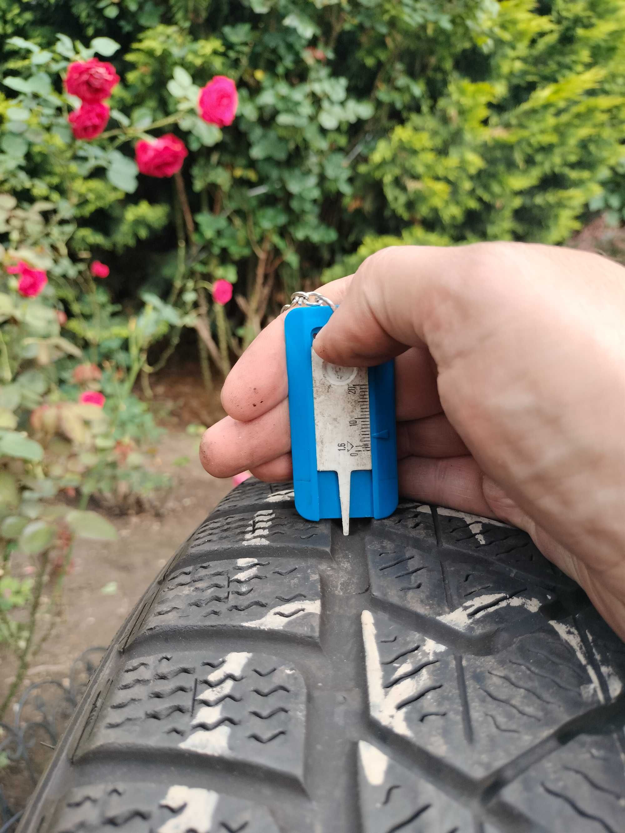 opony VREDENSTEIN 225/45 r18 ZIMA