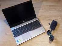 Laptop Fujitsu Celsius / i7-1185G7/16GB/1TB SSD Quadro T500 Grafika