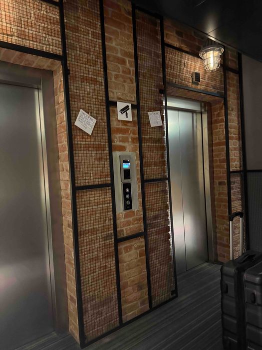 Металеве обладнання для магазинів: сітки, мудборди, гачки, полички