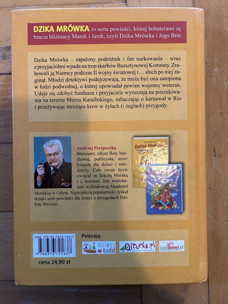 Dzika mrówka i tajemnica bursztynowej komnaty