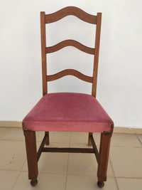 Cadeira lindíssima madeira maciça assento veludo vintage