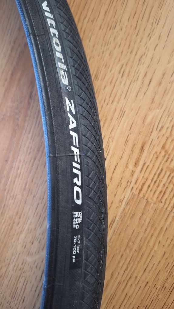 Vittoria Zaffiro 700x25c 2szt