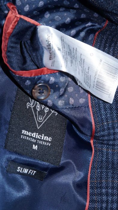 Garnitur Medicine Roz. M Kol. Granatowy Krata Slim Fit