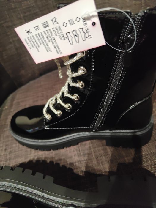 Nowe botki damskie ocieplane rozmiar 39