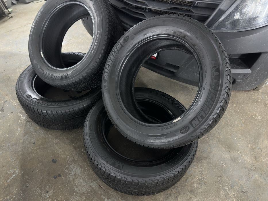 Шини Michelin r 18