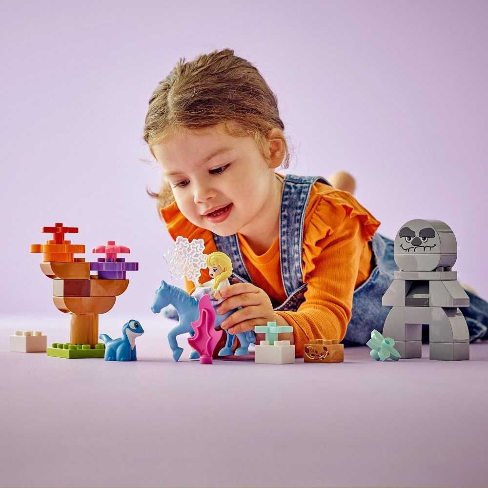 Klocki Lego Duplo Disney Frozen 10418 Elza i Bruni w zaczarowanym
