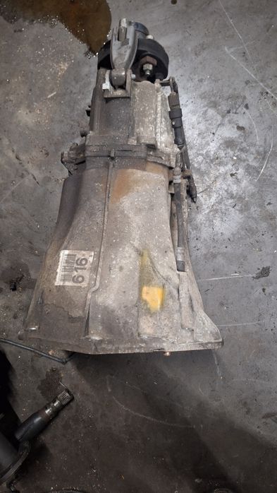 Skrzynia biegów 2.2 646 w204 manualna mercedes