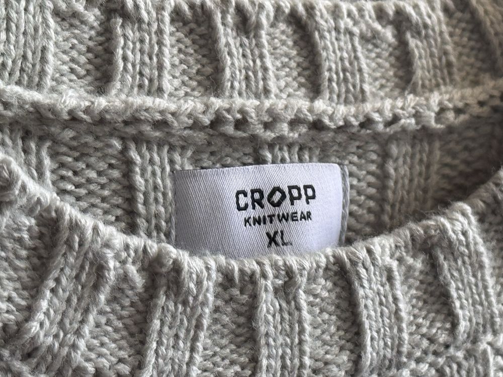Світер cropp вкорочений
