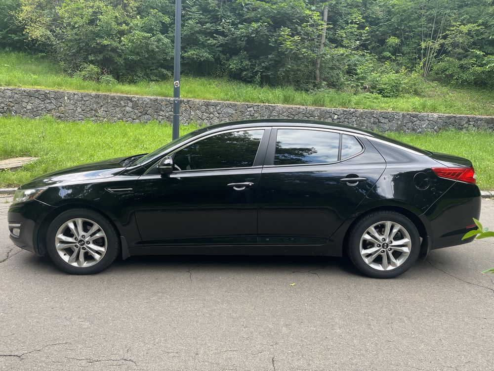 Продам Kia Optima 2011