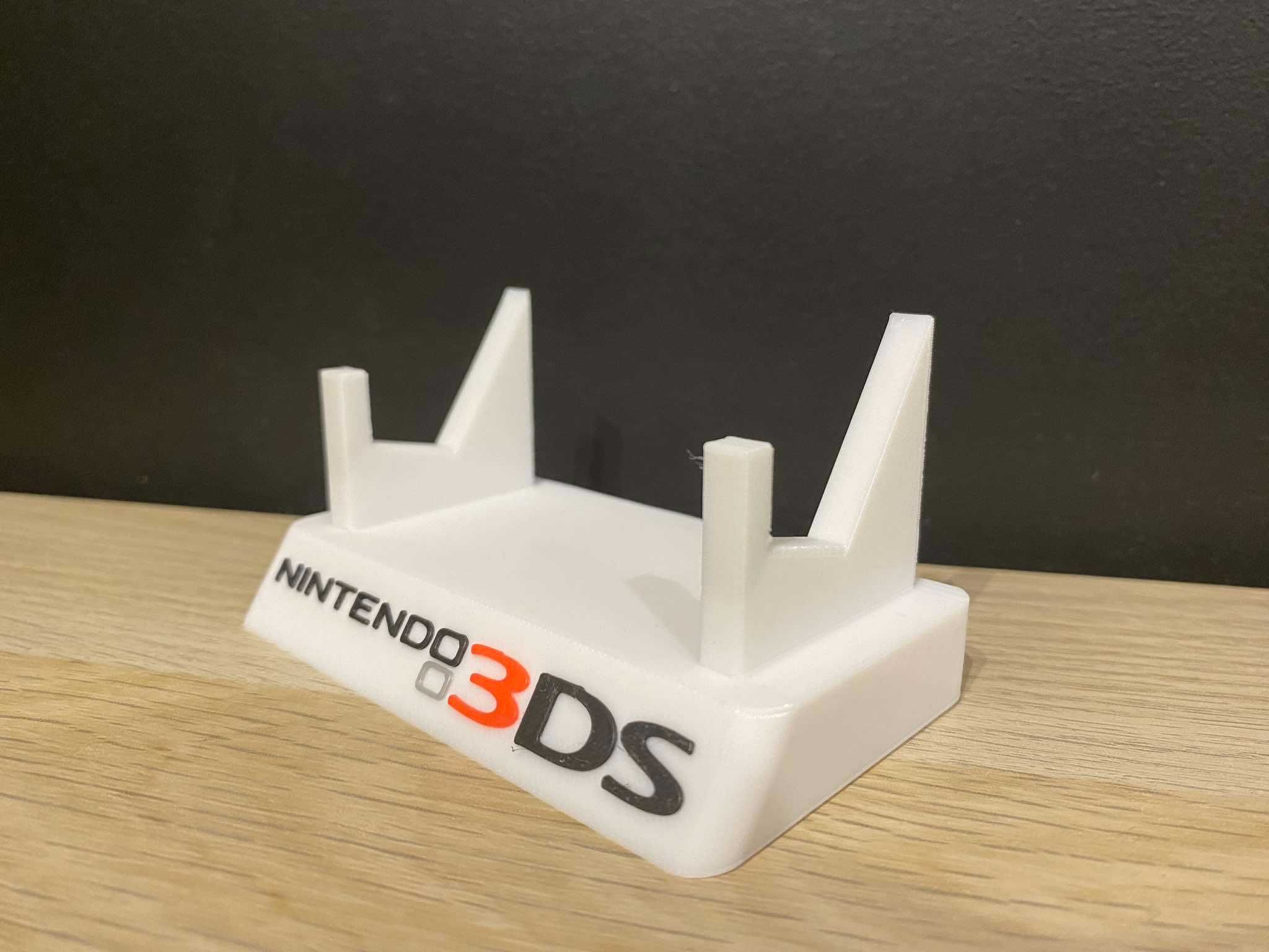Stojak Nintendo 3DS kolorowy