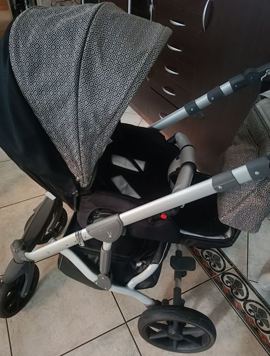 Sprzedam wózek dziecięcy 2w1