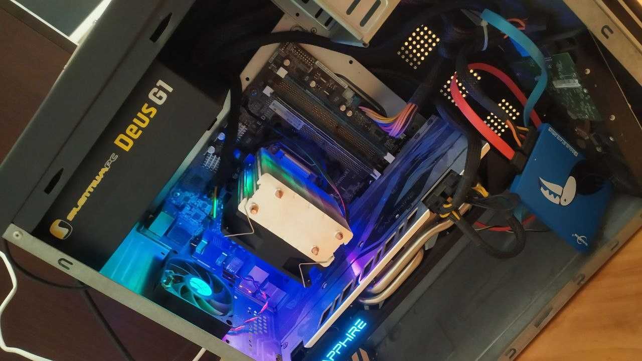 комп сетап, i5370 16gb rx580, монитор, устройства ввода