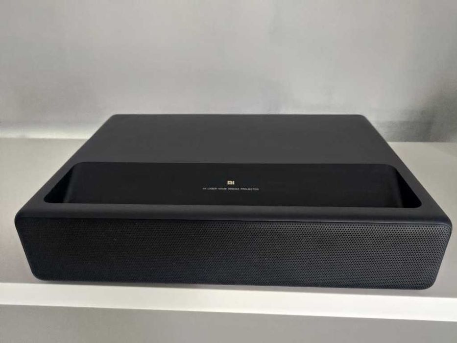 Wynajem Projektora Krótkoogniskowego Xiaomi 4K 150" 24/7 - Bez kaucji!