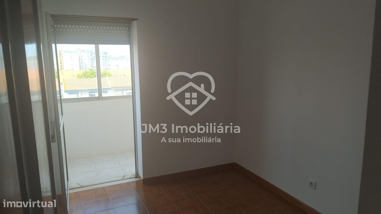 Apartamento T3 em Barreiro