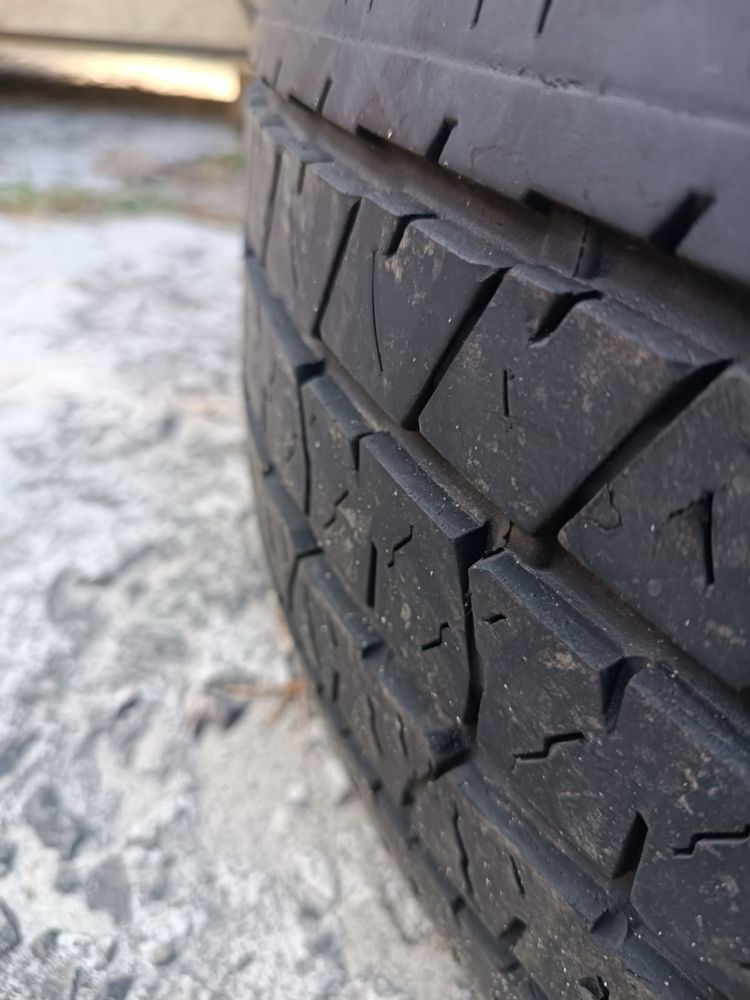 Зимова резина Continental 265/60 R18