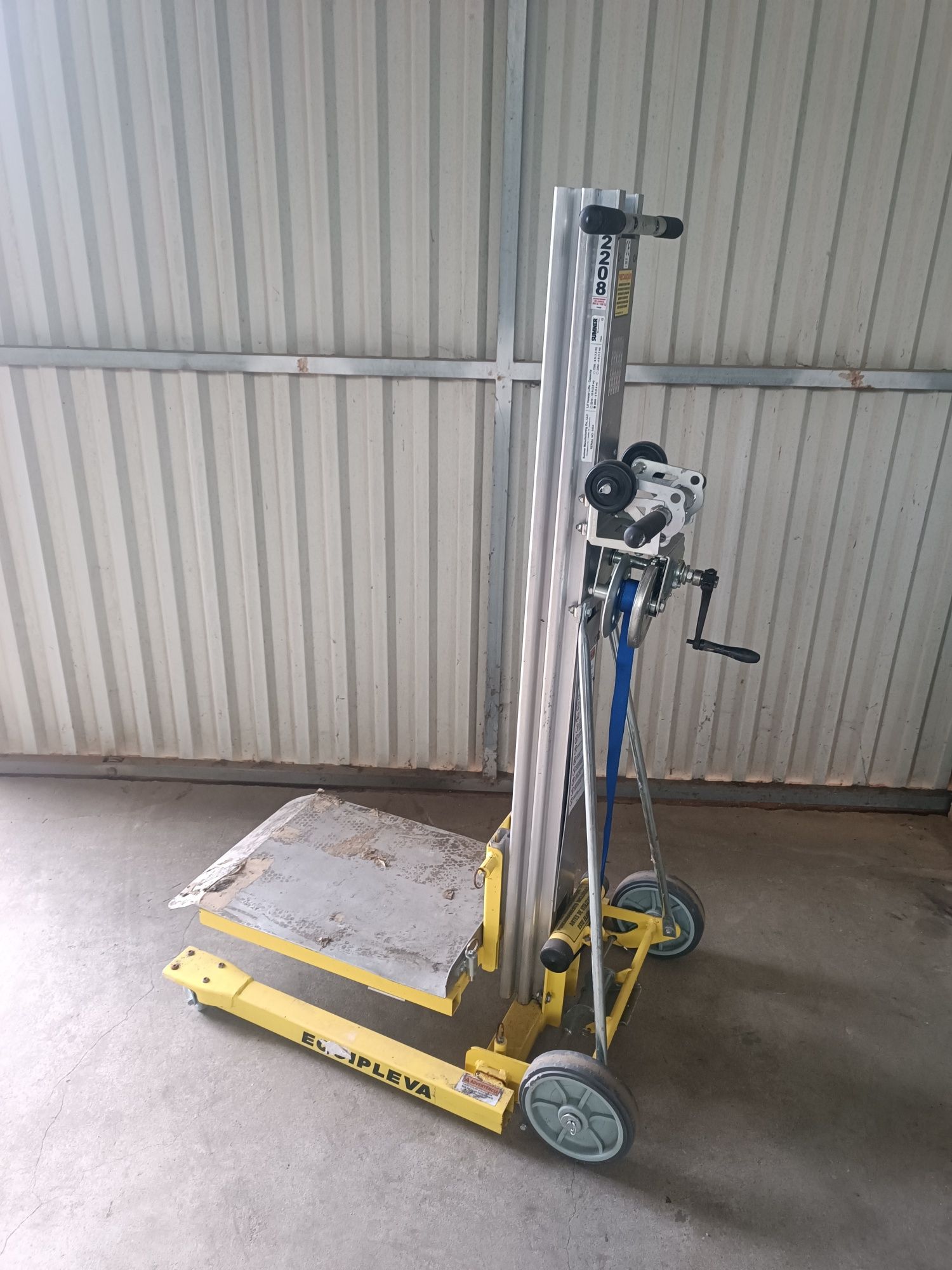 Empilhador stacker monta-cargas plantaformaporta-paletes manual ele