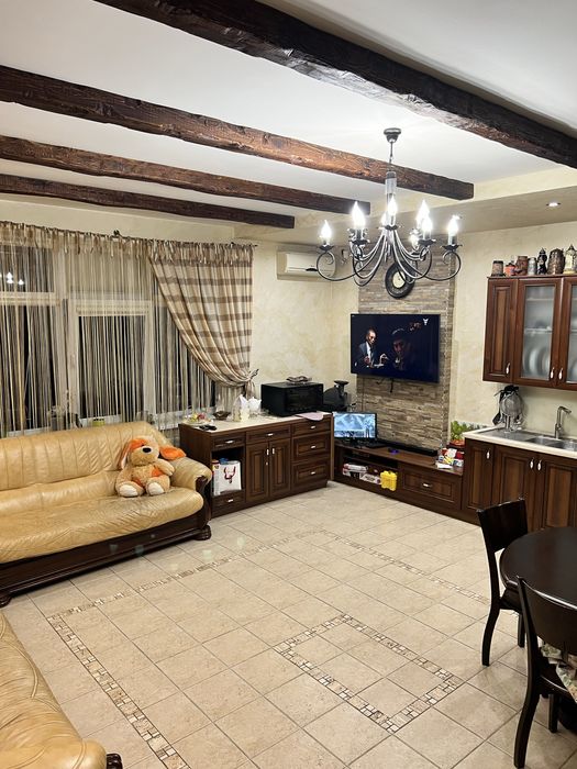 Здам, або продам садибу (дім)