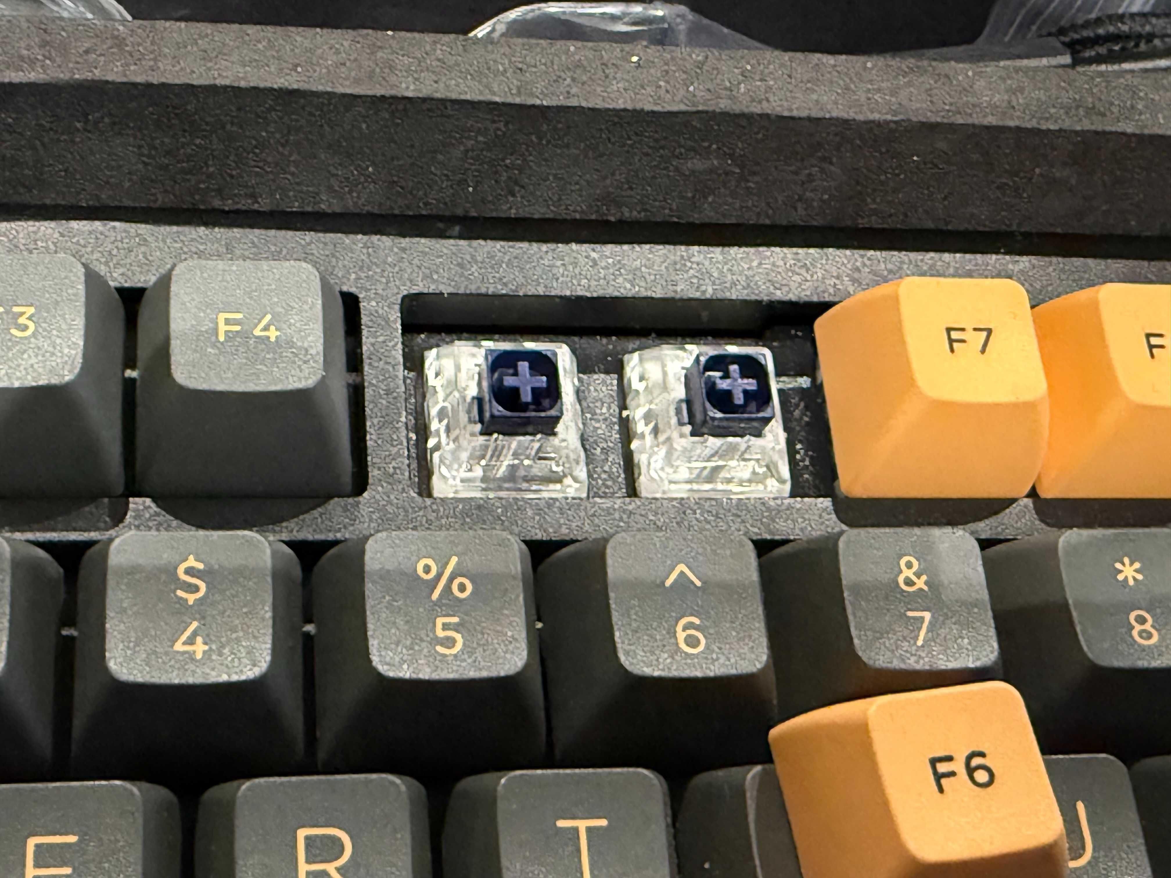 Keychron Q3 + Kailh Navy Box + Akko Bronze + Podkładka - Bogaty zestaw