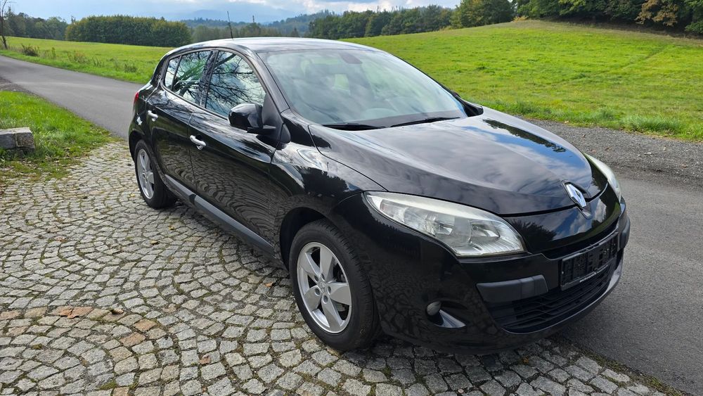 Renault Megane Zadbane Renault Megane 1.6 benzyna, opłacone, transport!